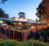 Burvale Hotel - Whitsundays Accommodation