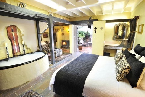 Adeline Bed & Breakfast - Whitsundays Accommodation 10