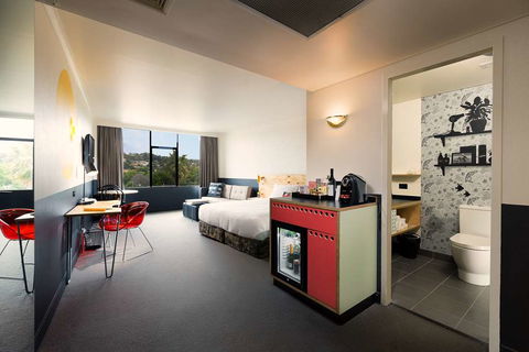 Atura Albury - Whitsundays Accommodation 6