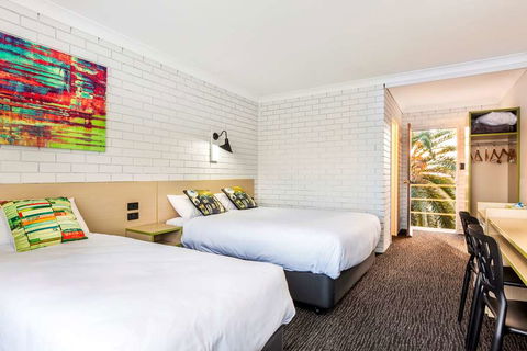Boomerang Hotel - Whitsundays Accommodation 8