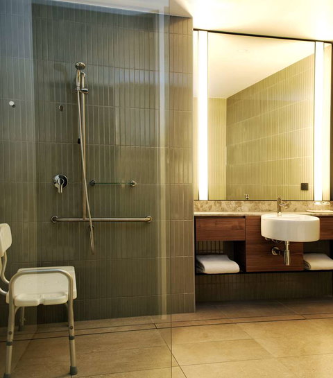 A By Adina Canberra - Whitsundays Accommodation 9