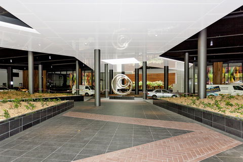 Astra Canberra Manhattan - Whitsundays Accommodation 3