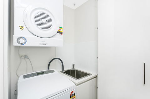 Astra Canberra Manhattan - Whitsundays Accommodation 16
