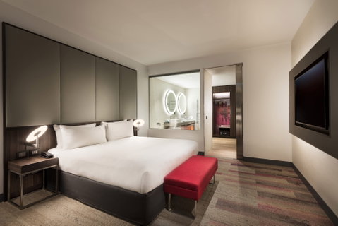 Aloft Perth - Whitsundays Accommodation 10
