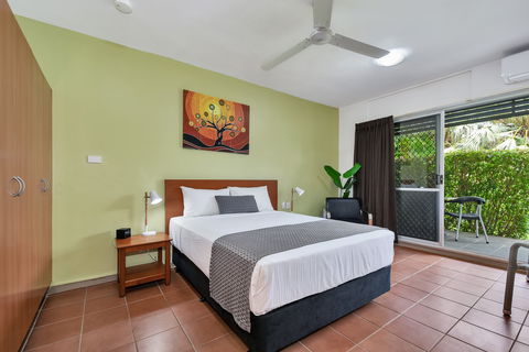 Vitina Studio Motel - Whitsundays Accommodation 1