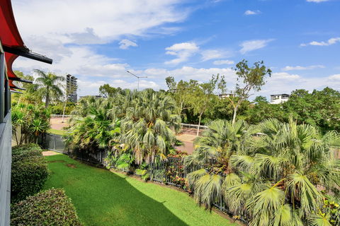 Vitina Studio Motel - Whitsundays Accommodation 2