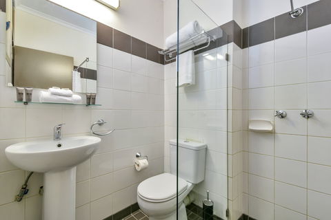 Vitina Studio Motel - Whitsundays Accommodation 11