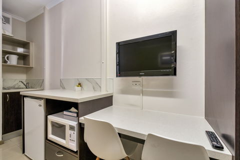 Vitina Studio Motel - Whitsundays Accommodation 12