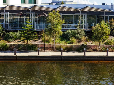 Mercure Sunshine Coast Kawana Waters - Whitsundays Accommodation 1