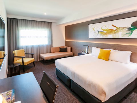 Mercure Sunshine Coast Kawana Waters - Whitsundays Accommodation 2