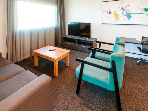 Mercure Sunshine Coast Kawana Waters - Whitsundays Accommodation 17