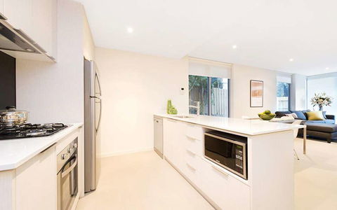 Best Western Plus The Tudor-Box Hill - Whitsundays Accommodation 16