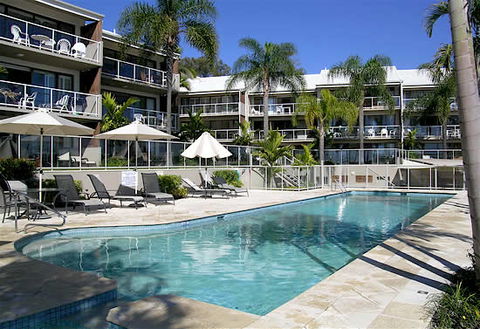 Noosa Shores Resort - Whitsundays Accommodation 0