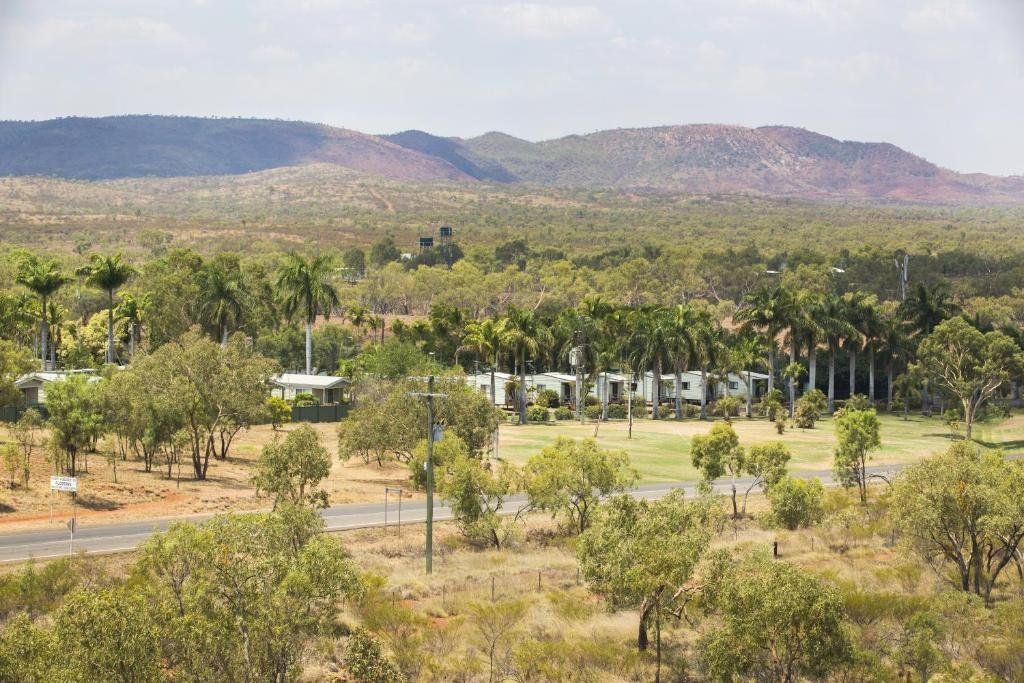 Dajarra ACT Whitsundays Accommodation