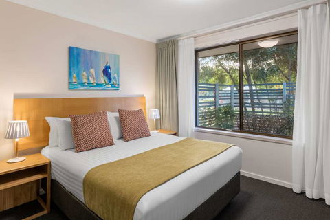 Club Wyndham Seven Mile Beach-Trademark - Whitsundays Accommodation 2