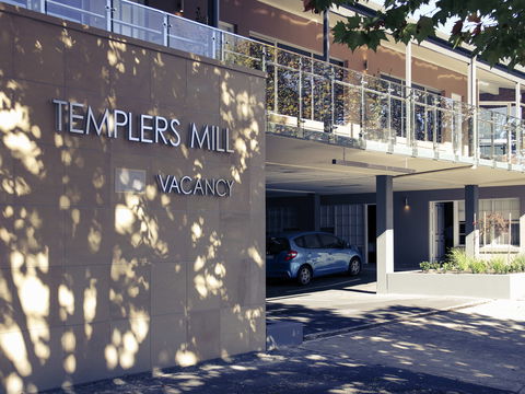 Mercure Orange - Whitsundays Accommodation 0