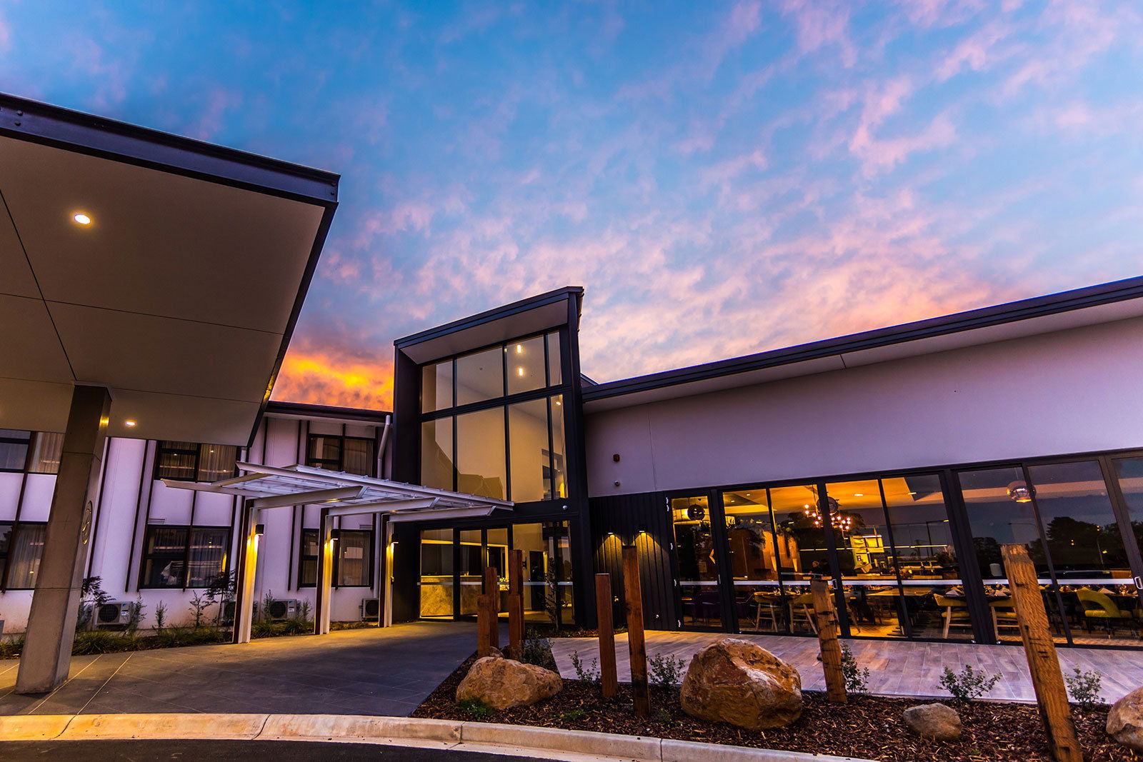 Canowindra NSW Whitsundays Accommodation