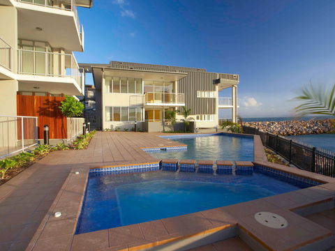 Grand Mercure Apartments Magnetic Island - Whitsundays Accommodation 1