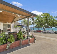 Beach House Motel - Whitsundays Accommodation
