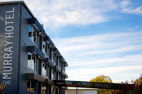 The Murray Hotel - Whitsundays Accommodation 2