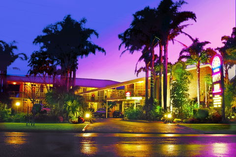 Sapphire Waters Motor Inn - Whitsundays Accommodation 1
