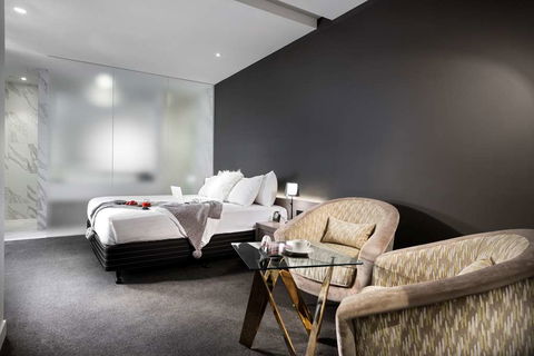 The Melbourne Hotel - Whitsundays Accommodation 2