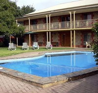 Clare Central Motel - Whitsundays Accommodation