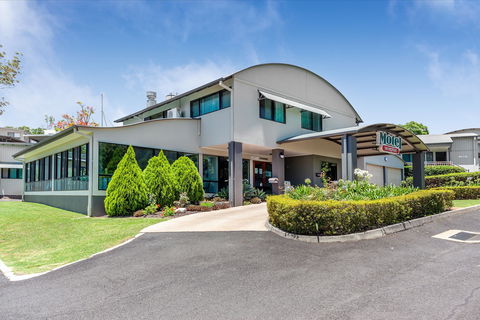 Eastgate On The Range Motel - Whitsundays Accommodation 2