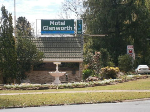 Motel Glenworth - Whitsundays Accommodation 1