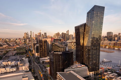 Four Points Melbourne Docklands - Whitsundays Accommodation 0