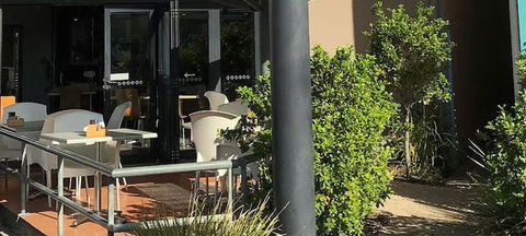 The Coffee House Apartments & Bistro - Whitsundays Accommodation 1