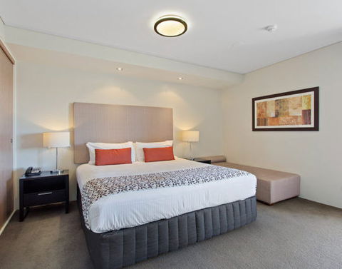 CBD Executive Apartments - Whitsundays Accommodation 1