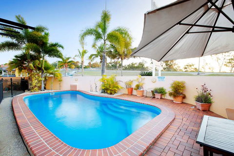 Glenmore Tavern - Whitsundays Accommodation 2