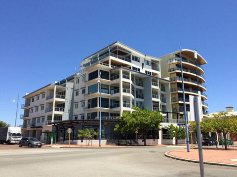 Rockingham Apartments - Whitsundays Accommodation 0