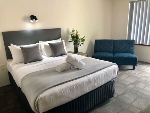 Hotel Clipper - Whitsundays Accommodation 2