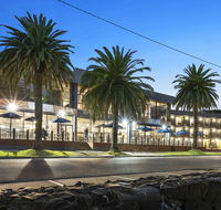 North Pier Hotel Cowes - Whitsundays Accommodation