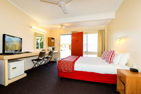 Comfort Inn Premier Coffs Harbour - Whitsundays Accommodation 2