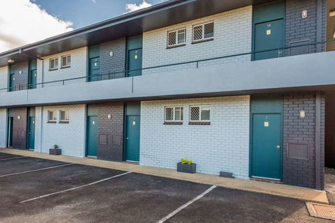 Comfort Inn All Seasons - Whitsundays Accommodation 1