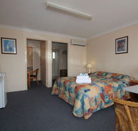 Alexander Motel  Peppercorn Restaurant - Whitsundays Accommodation