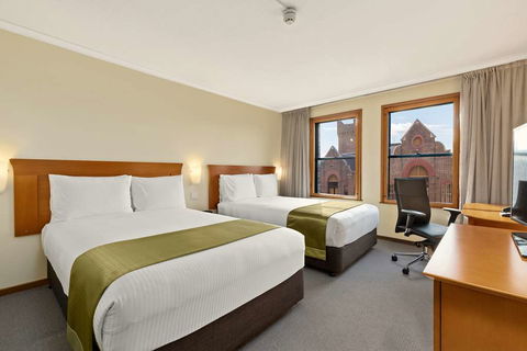 Rydges Sydney Harbour - Whitsundays Accommodation 2