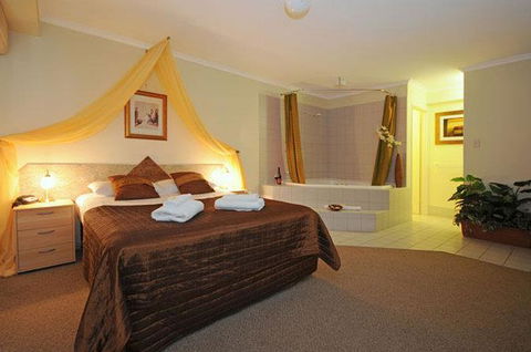 Ocean View Motel - Whitsundays Accommodation 2