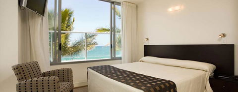 On The Beach - Whitsundays Accommodation 1