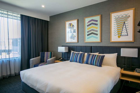 Alpha Hotel Eastern Creek - Whitsundays Accommodation 7