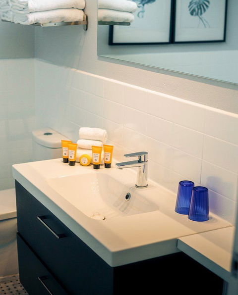 Oriana Motor Inn & Conf Ctr - Whitsundays Accommodation 1