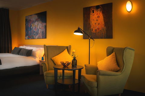Oriana Motor Inn & Conf Ctr - Whitsundays Accommodation 10