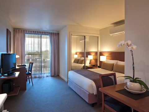 Quest Cheltenham Serviced Apartments - Whitsundays Accommodation 6