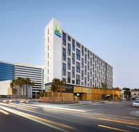 Holiday Inn Express Sydney Airport - Whitsundays Accommodation