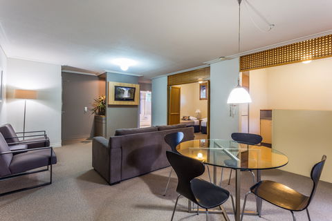 The Airport International Motel - Whitsundays Accommodation 6