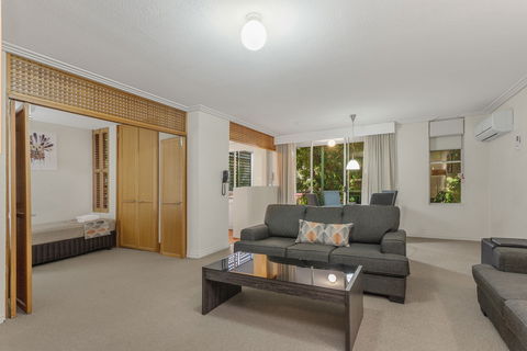 The Airport International Motel - Whitsundays Accommodation 8