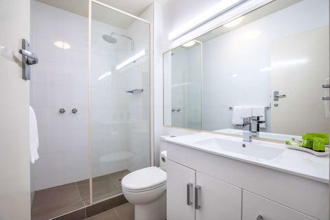 Nightcap At Shoppingtown Hotel - Whitsundays Accommodation 2